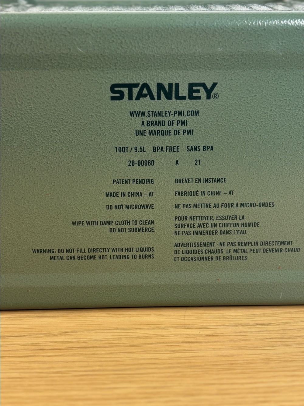Stanley Classic Lunch Box Durable Metal Vintage Style With Thermos NWOT - Picture 10 of 12
